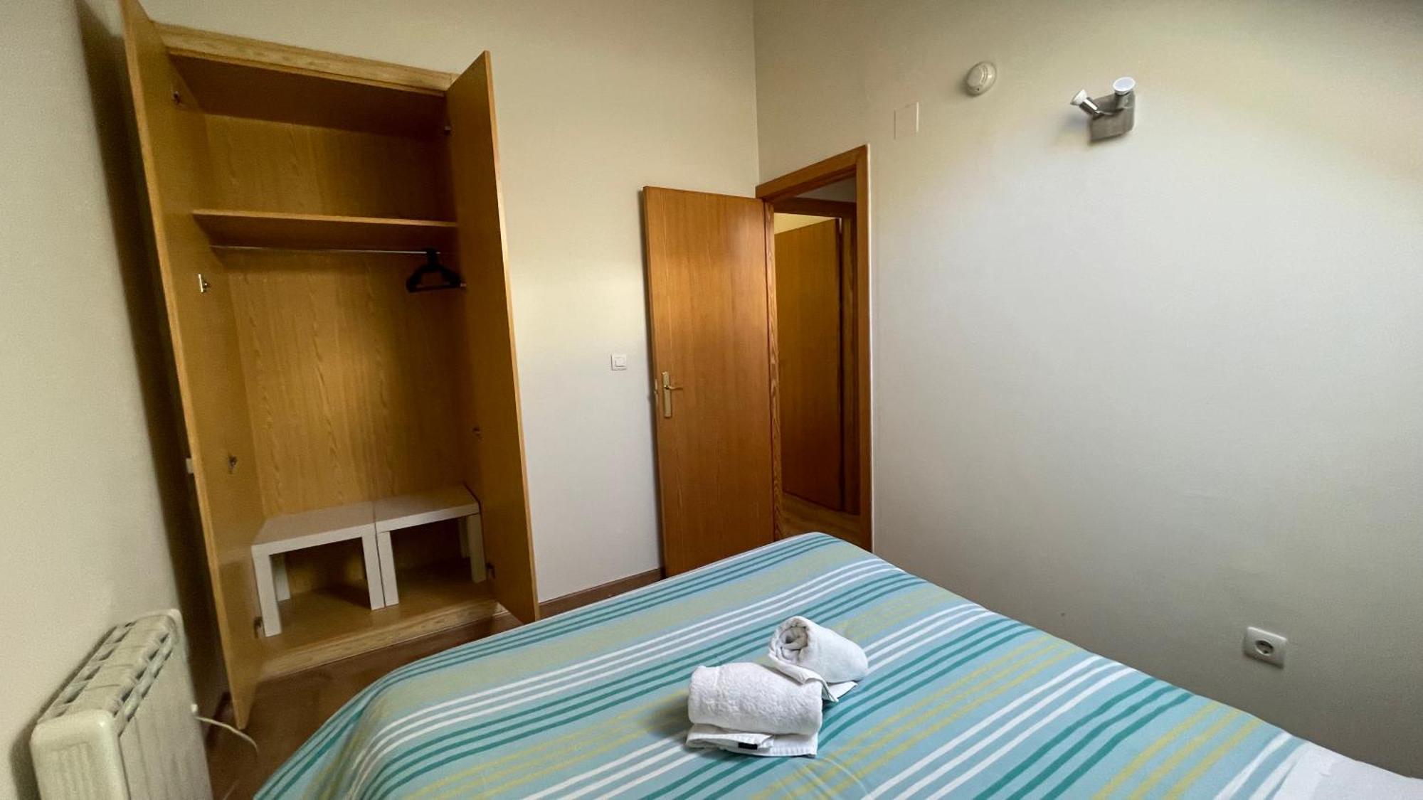 House Sierra Nevada 3 Habitaciones Y 2 Wc Para 8 Personas Luaran gambar